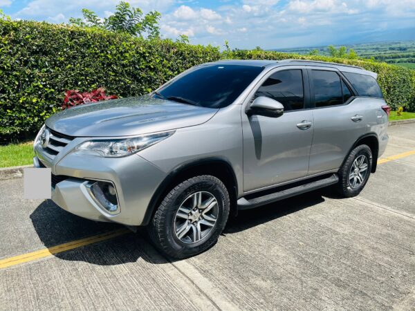 Fortuner-2019-4x2-automatic